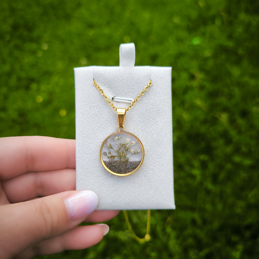 HANDMADE NECKLACE