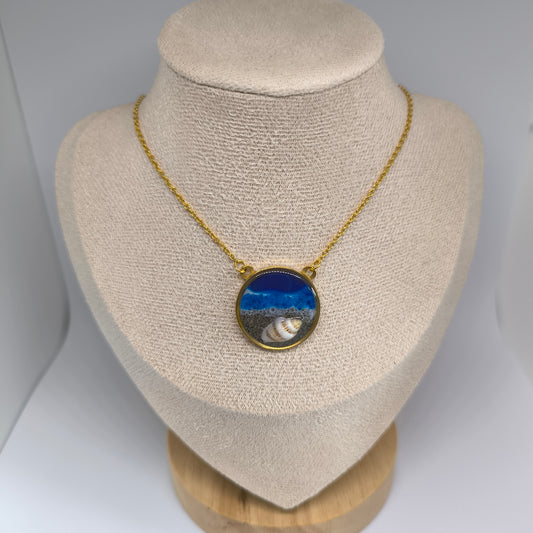 HANDMADE NECKLACE